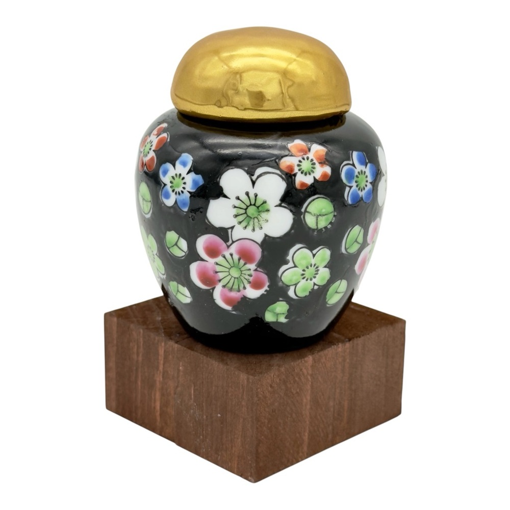 Japanese Porcelain Ginger Jar Kintsugi Art Lid Mini Personal Growth Gift Vintage
